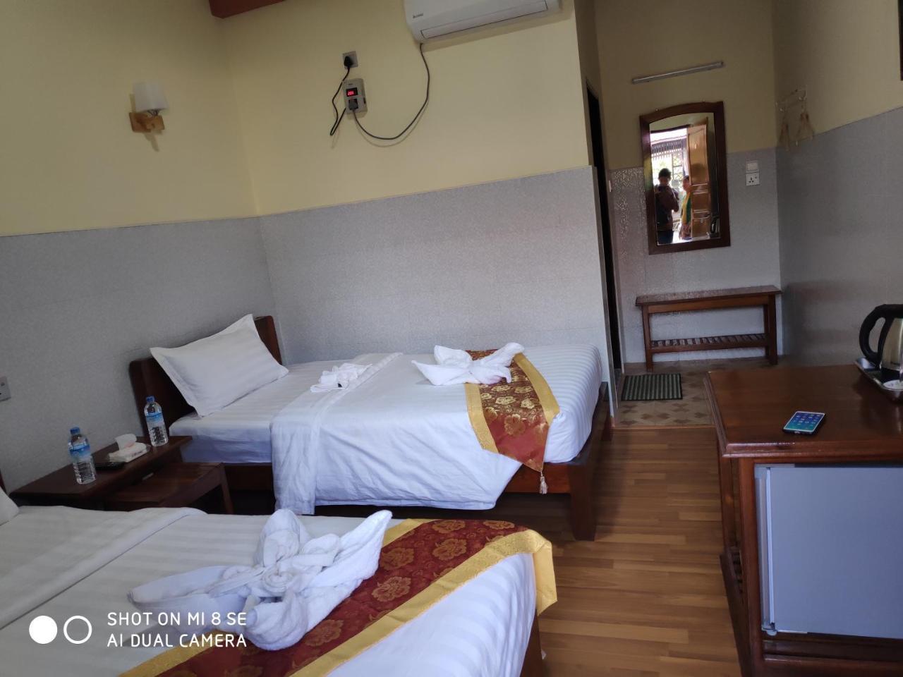 Shwe Wun Yan Motel Баган Стая снимка