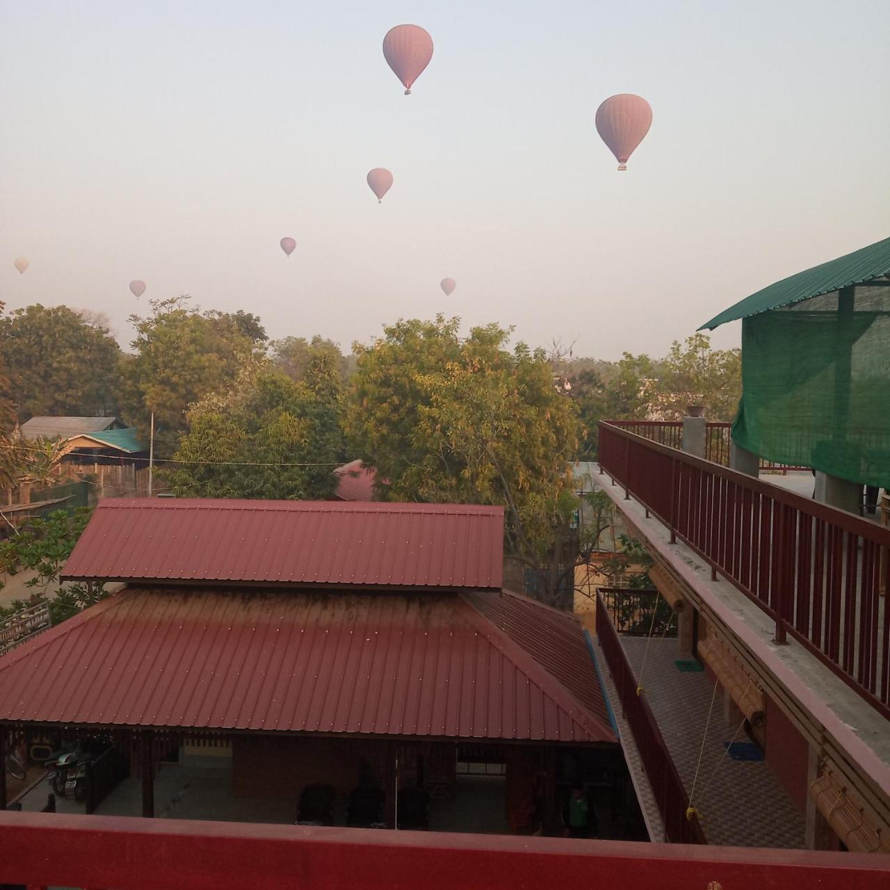 Shwe Wun Yan Motel Баган Екстериор снимка
