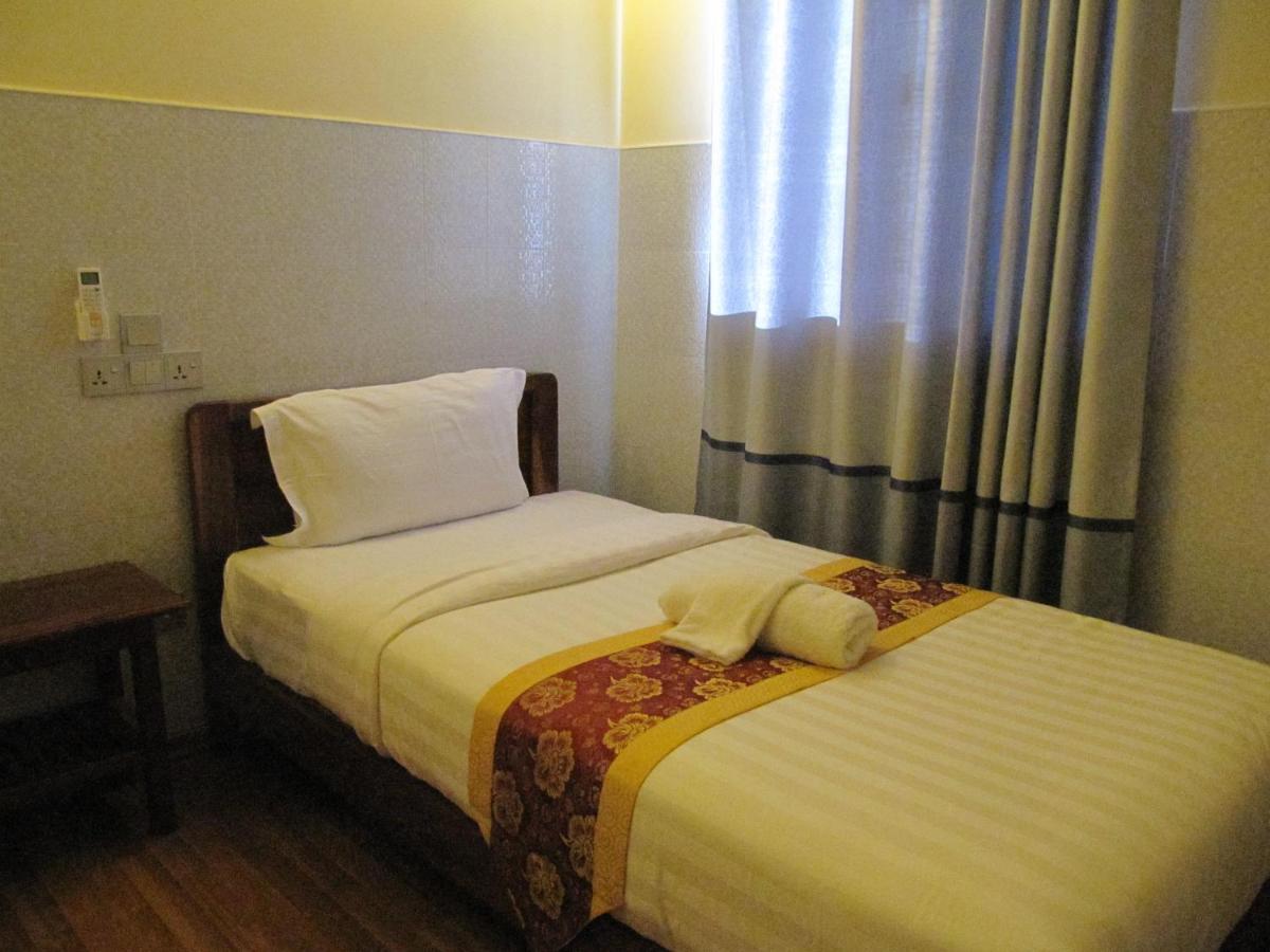Shwe Wun Yan Motel Баган Екстериор снимка